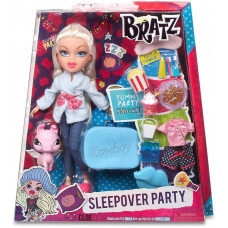 BRATZ Кукла с аксессуарами SLEEPOVER PARTY - CLOE